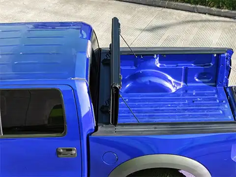 Low Profile Hard Quad Fold Tonneau Cover For Gmc