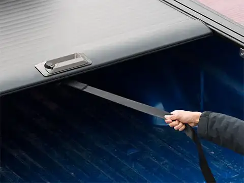 Manual Hard Aluminum Retractable Tonneau Cover For Nissan Mitsubishi
